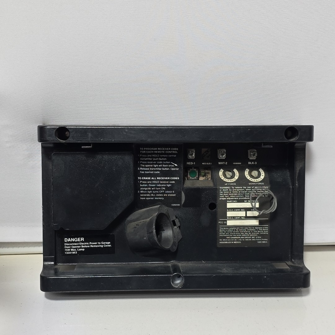 LIFTMASTER 41A4252-6A LOGIC BOARD GREEN BUTTON gallery