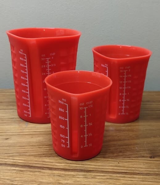 KOCHBLUME 3-Piece Silicone Measuring Cup Set - Red gallery