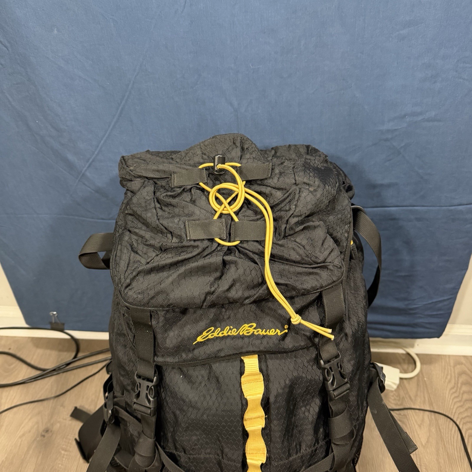 Eddie Bauer Internal Frame Hiking Climbing Camping Backpack 5500 2