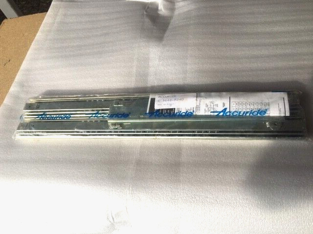 Accuride 3640, C3640-A24D, 24" Full Extension, 200 lb Heavy Duty Slides - 1 Pair gallery