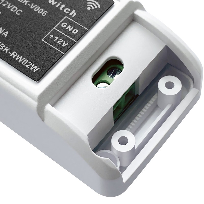 2.4GHz WiFi Remote Control Switch Compatible with Smartphone App gallery