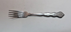 Oneida Stainless Valerie 1 Dinner Fork 7 1/4″