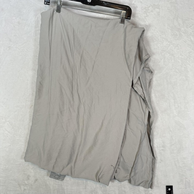 Cozy Earth Flat Sheet Twin Gray Solid Bamboo Viscose Embroidered Logo Modern gallery