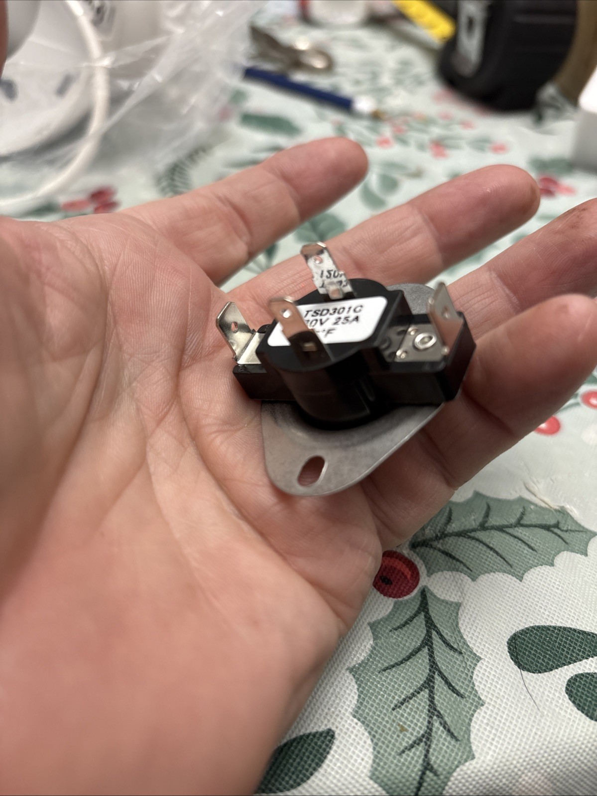 Whirlpool Dryer Thermostat Model TSD301C; 155F, 125V, 25A gallery