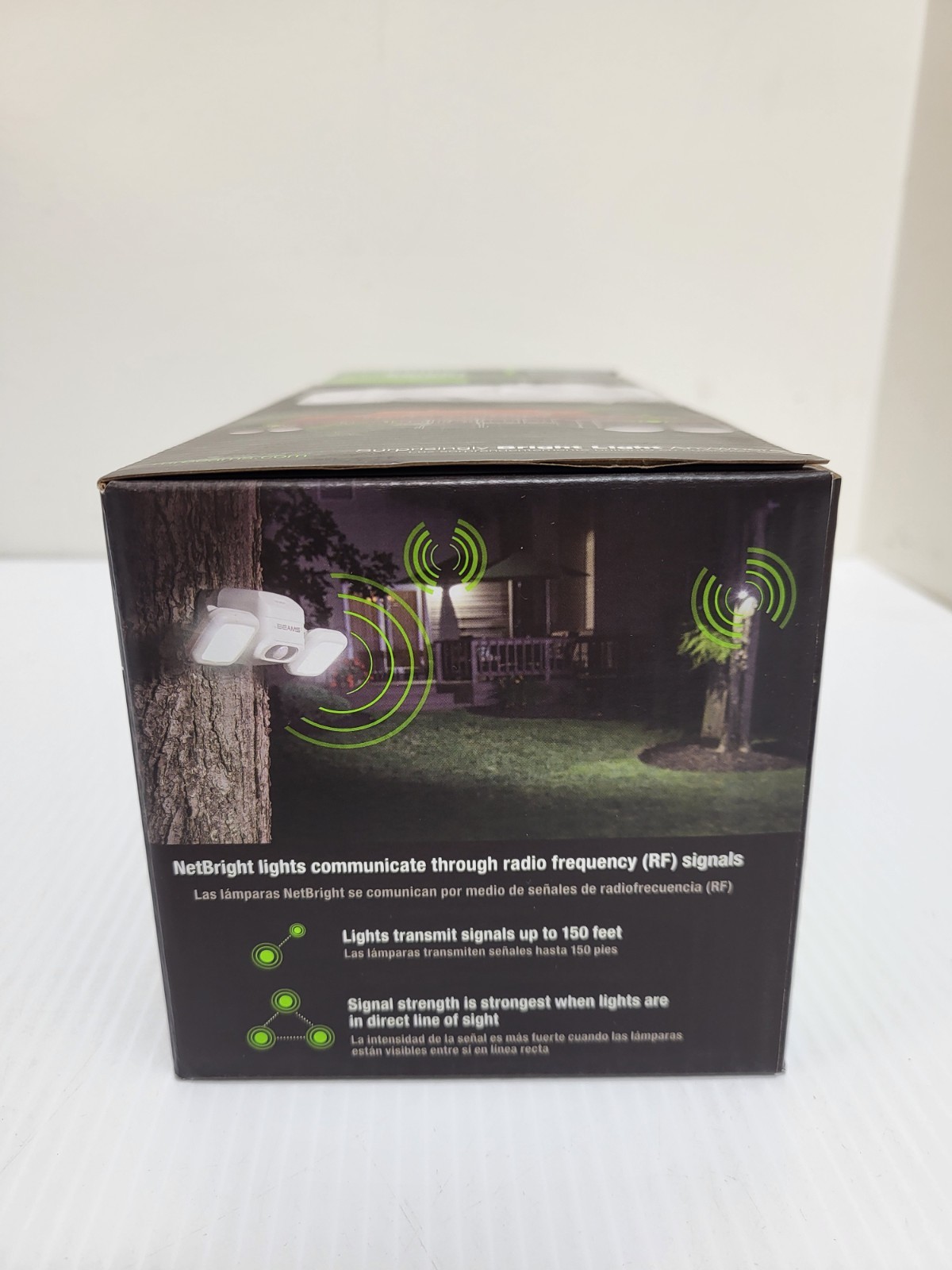 Mr. Beams 500 Lumen Wireless Motion Sensing LED Dual Head Security Spotlight gallery