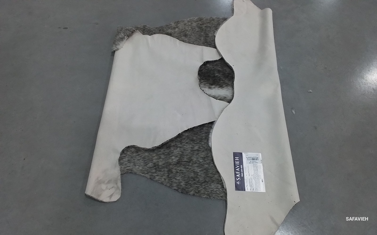 GREY / IVORY 5'-0" x 6'-5" Back Stain Rug, Reduced Price 1172798460 FCH203F-56 gallery