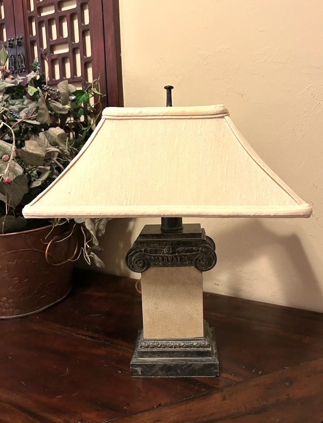 17" tall CAMBRIDGE LAMPS Regency Pillar PETITE Column Lamp~14 X 8 X 5 tall shade gallery