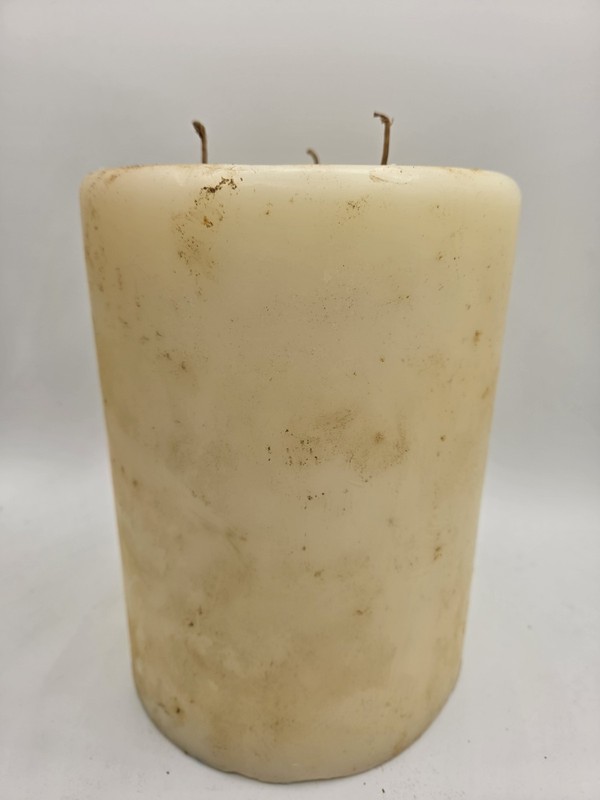 Large PartyLite 3 Wick Vanilla Scented Pillar Candle 6x8 Used Home Decor gallery