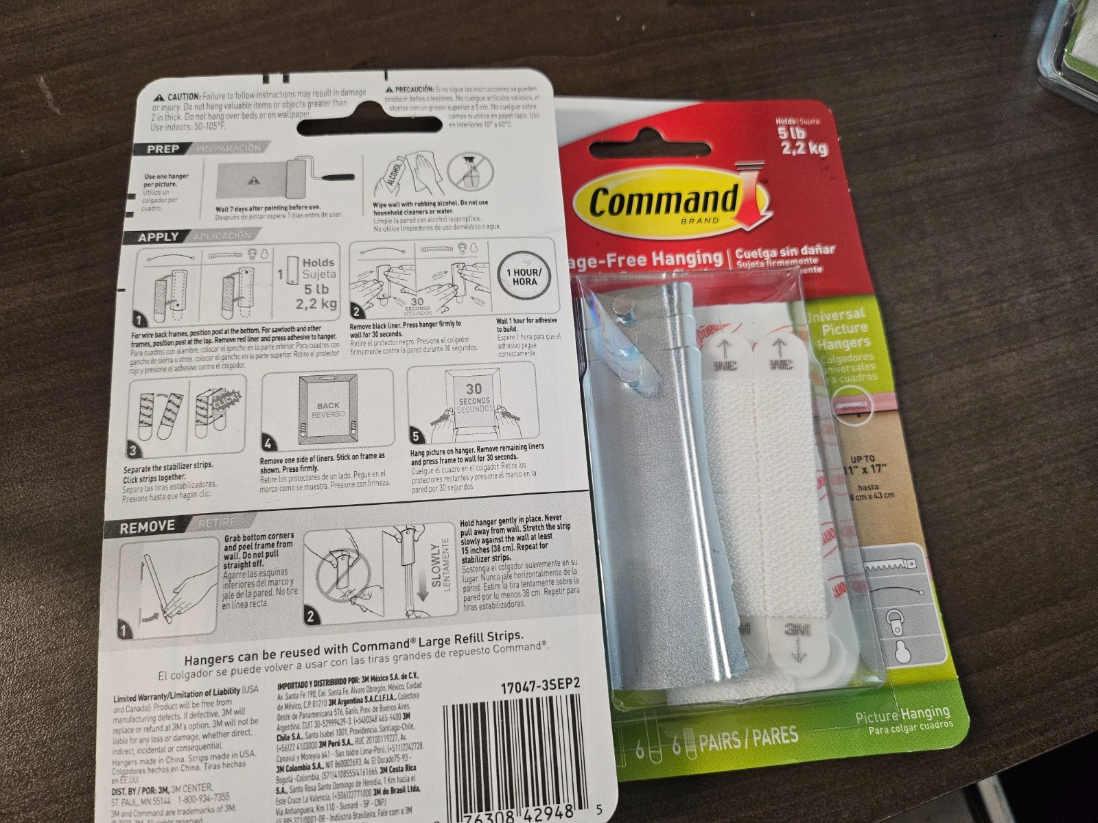 (6) Command 5lb Standard Universal Picture Hanger gallery