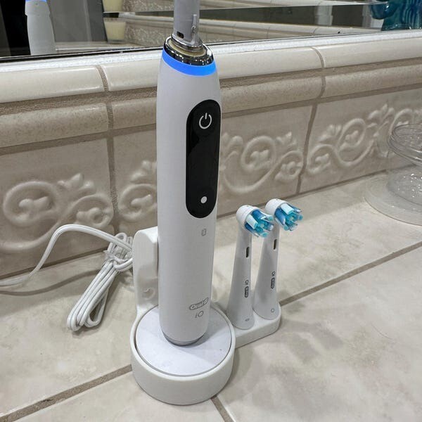 Oral B IO Brush + Head Holder round base wall mount countertop organizer White gallery