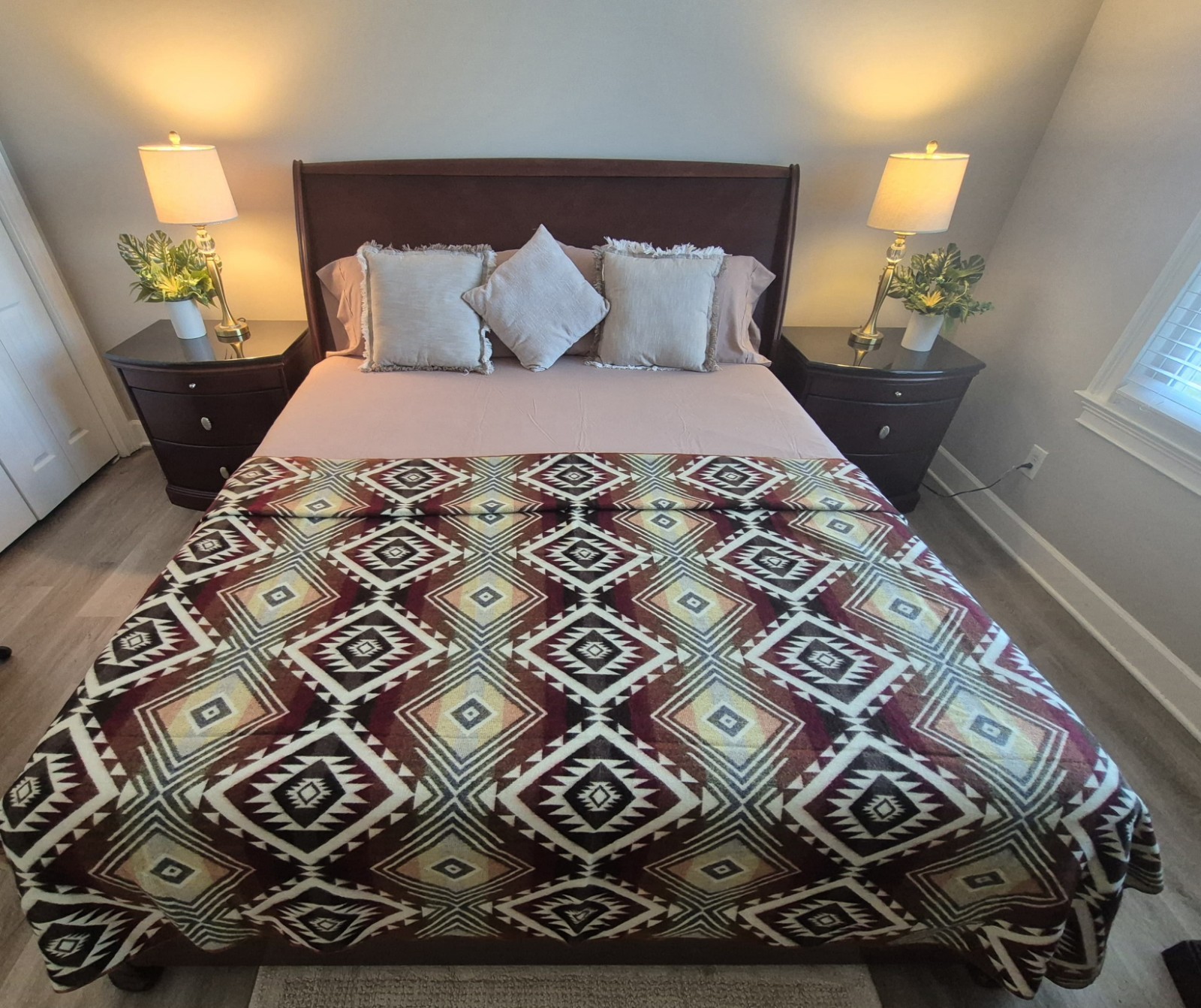 EXTRA LARGE, REVERSIBLE, ALPACA WOOL,MULTICOLOR BLANKET ECUADOR 74,8x91,33 in gallery