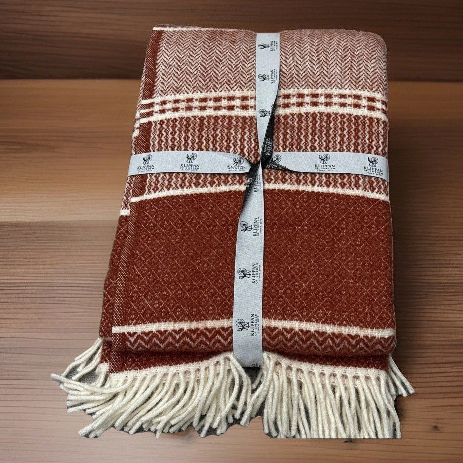 Klippan Wool Throw Blanket Tibetan NEW Red/Cream Fringe 100% Lambswool 51"x78" gallery