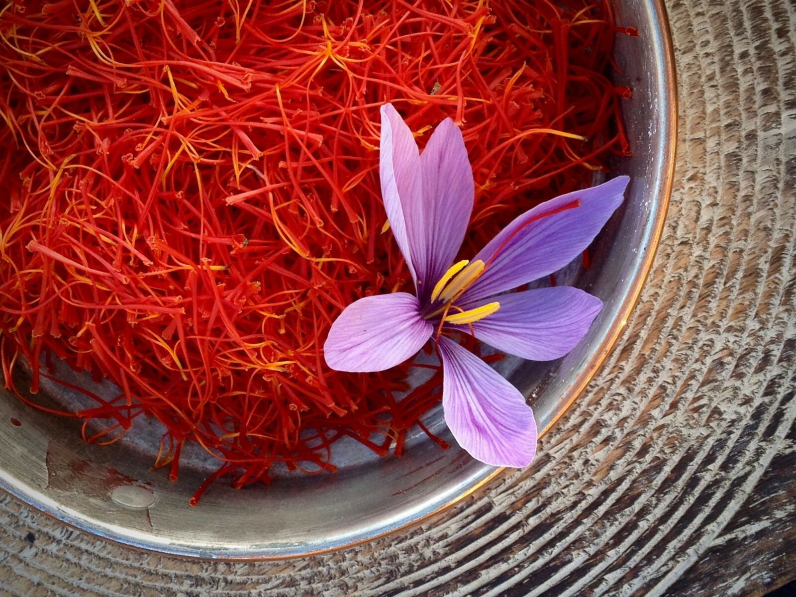 Saffron - Zaffron - Afghanistan Highest Quality Spice - 2 Gram gallery