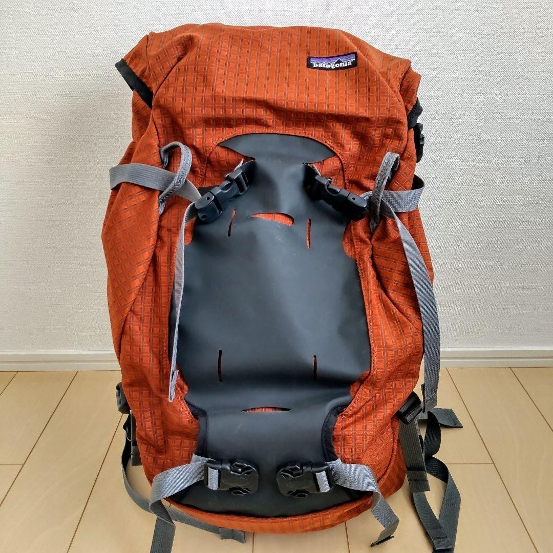 Patagonia 35L Orange Top Loading Hiking Backpack Nylon Used
