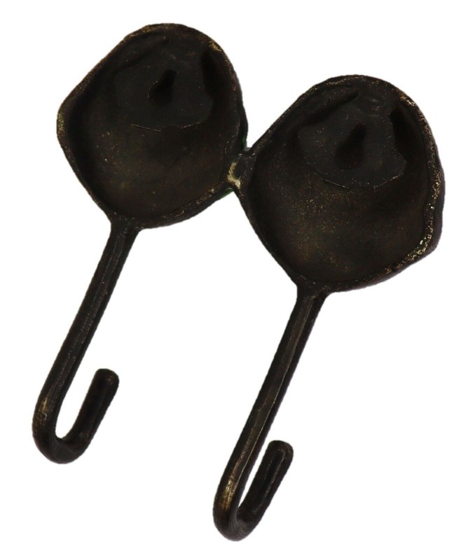 Smiling Face Shape 2 Hook Antique Style Handmade Brass Cloth Wall Hanger Hook gallery