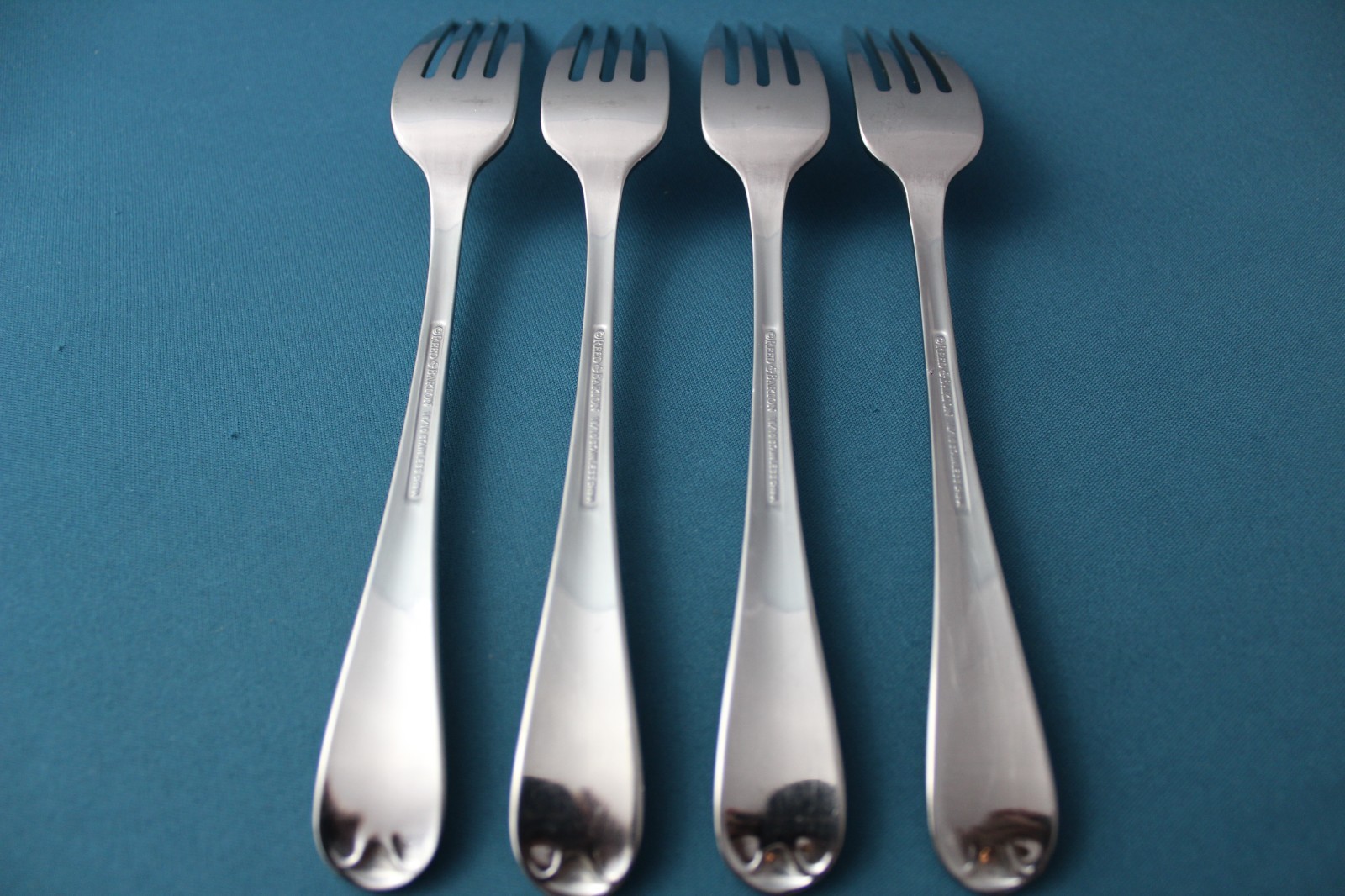 Reed & Barton COLBY Dinner Forks (Set of 4) 18/10 Stainless China 8 1/8" gallery