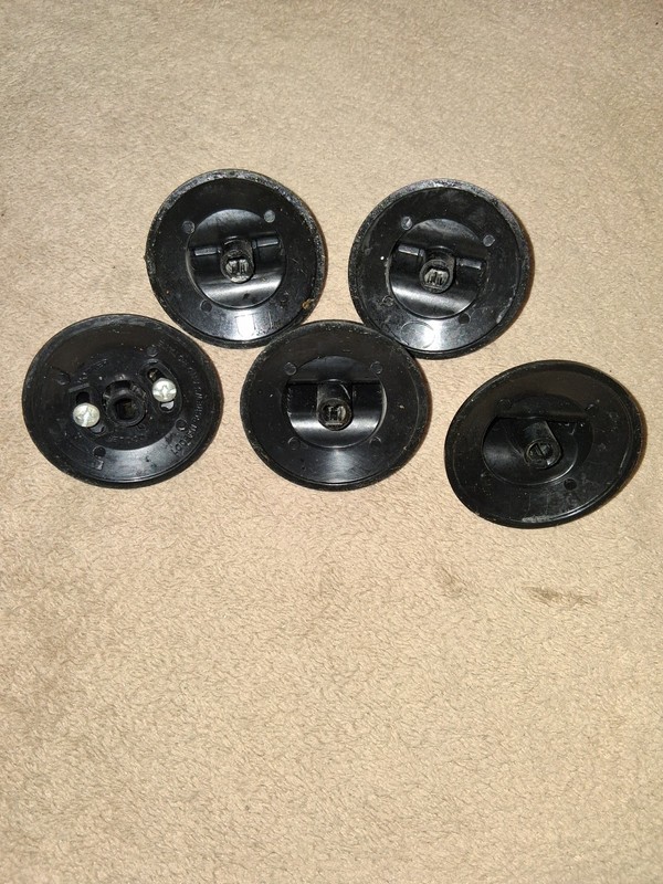 GE Stove Burner Oven Control Knobs 5 Vintage Knobs Used and need cleaned. gallery