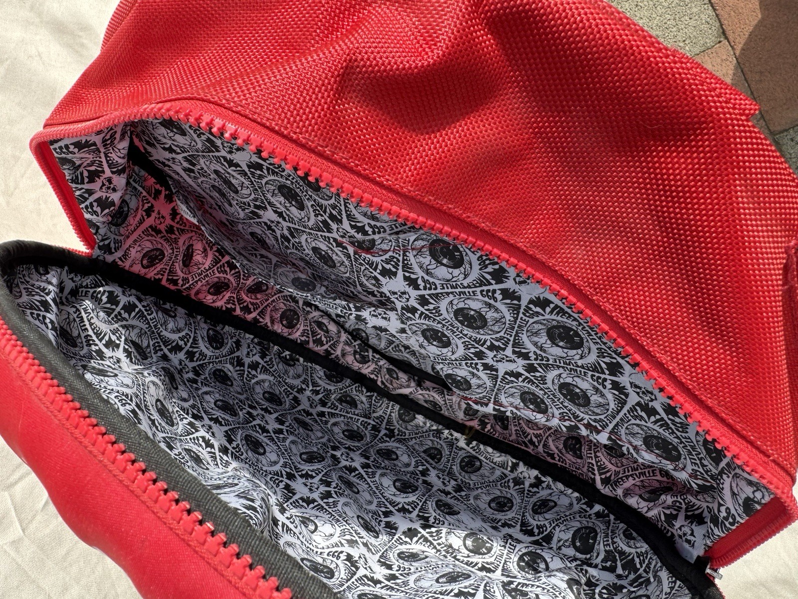 Red KREEPSVILLE backpack (used once)  3