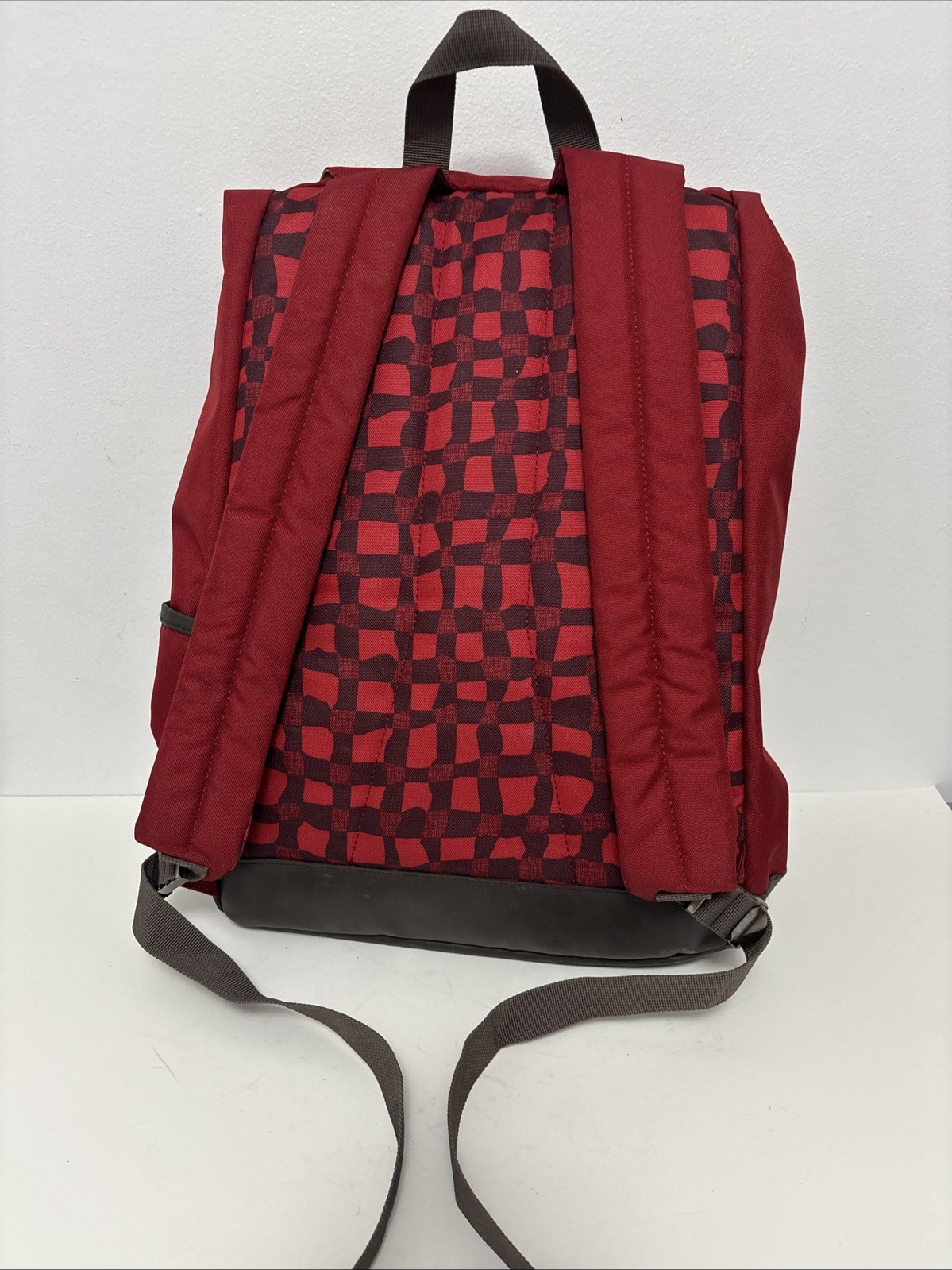 Wenzel Tent & Gear Co. Backpack Red 3