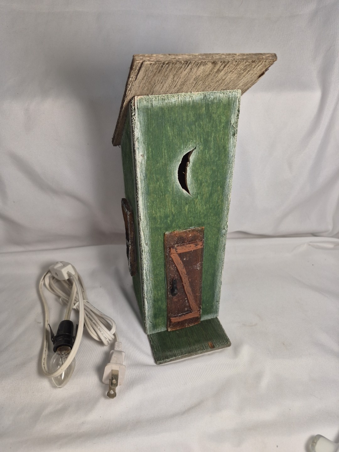 Rustic Outhouse Wood Green Brown Nightlight 10.5"×5"×3.5" Unbranded Decor gallery