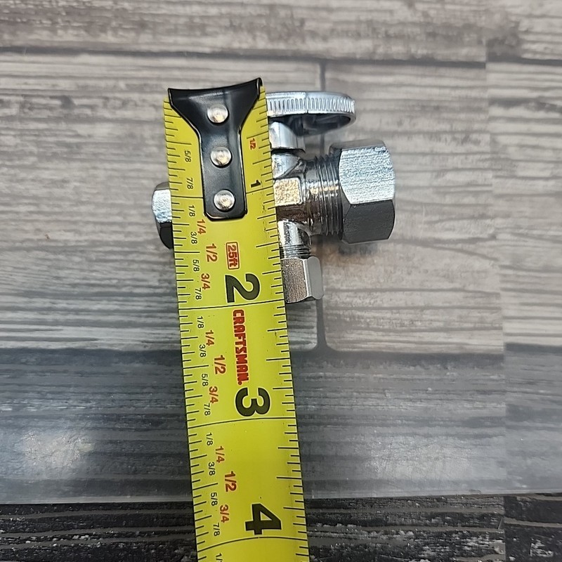 SharkBite 1/2-in x 3/8-in OD Compression Dual Outlet Stop Valve [107] gallery