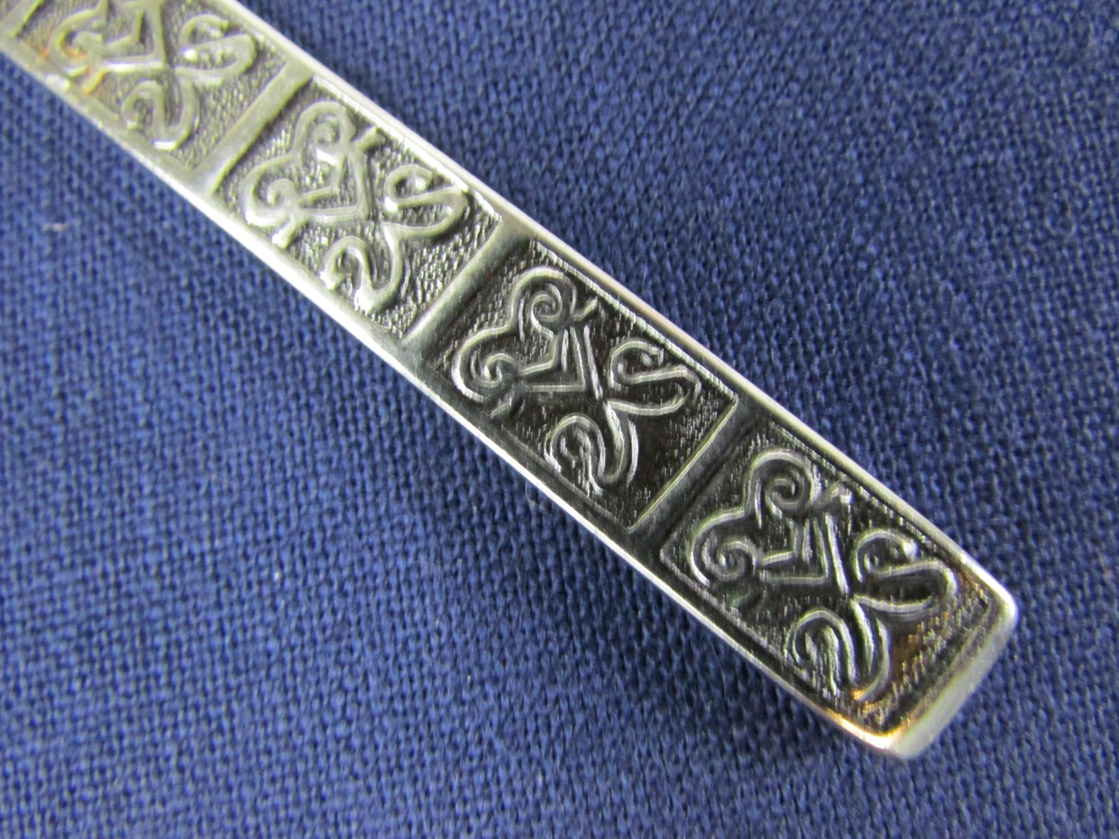 GRAVY SERVING LADLE! Vintage HANFORD FORGE stainless: DEL AZAR pattern: LOVELY gallery