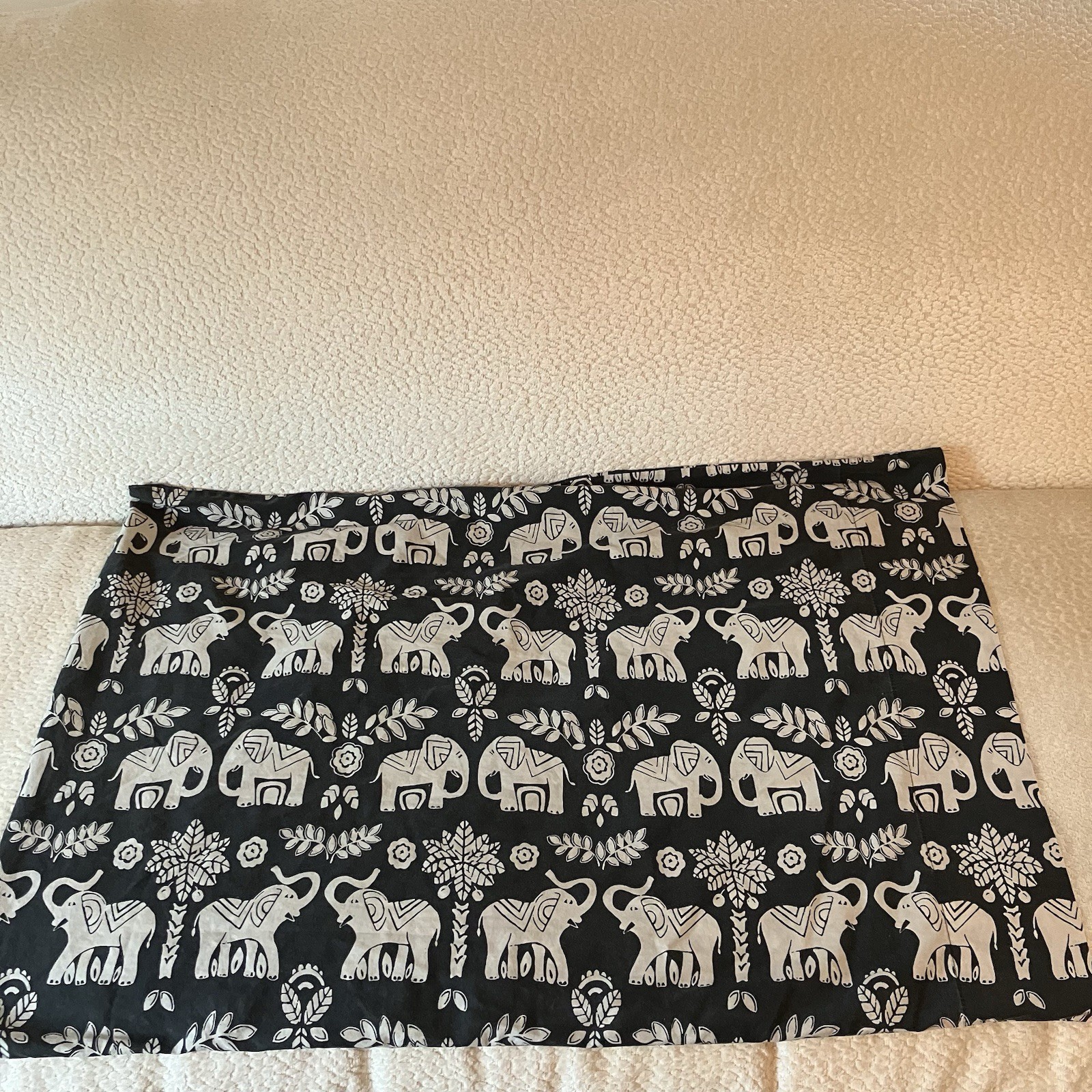 The Company Store Elephant Pillowcases (2) Standard Gray Block Print Boho Cotton gallery