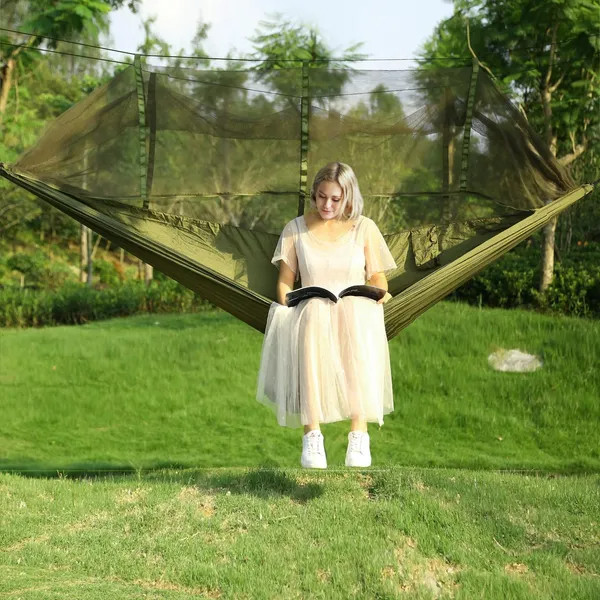 Double Hammock With Maximum Weight Capacity Of 600 Pounds, Equipped gallery