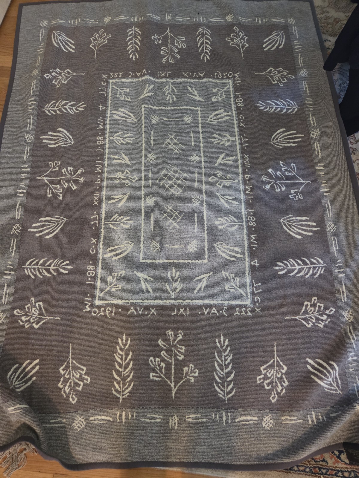 Vtg Ibena Brown Throw Blanket Reversible Aztec Floral 56” X 76” Germany gallery