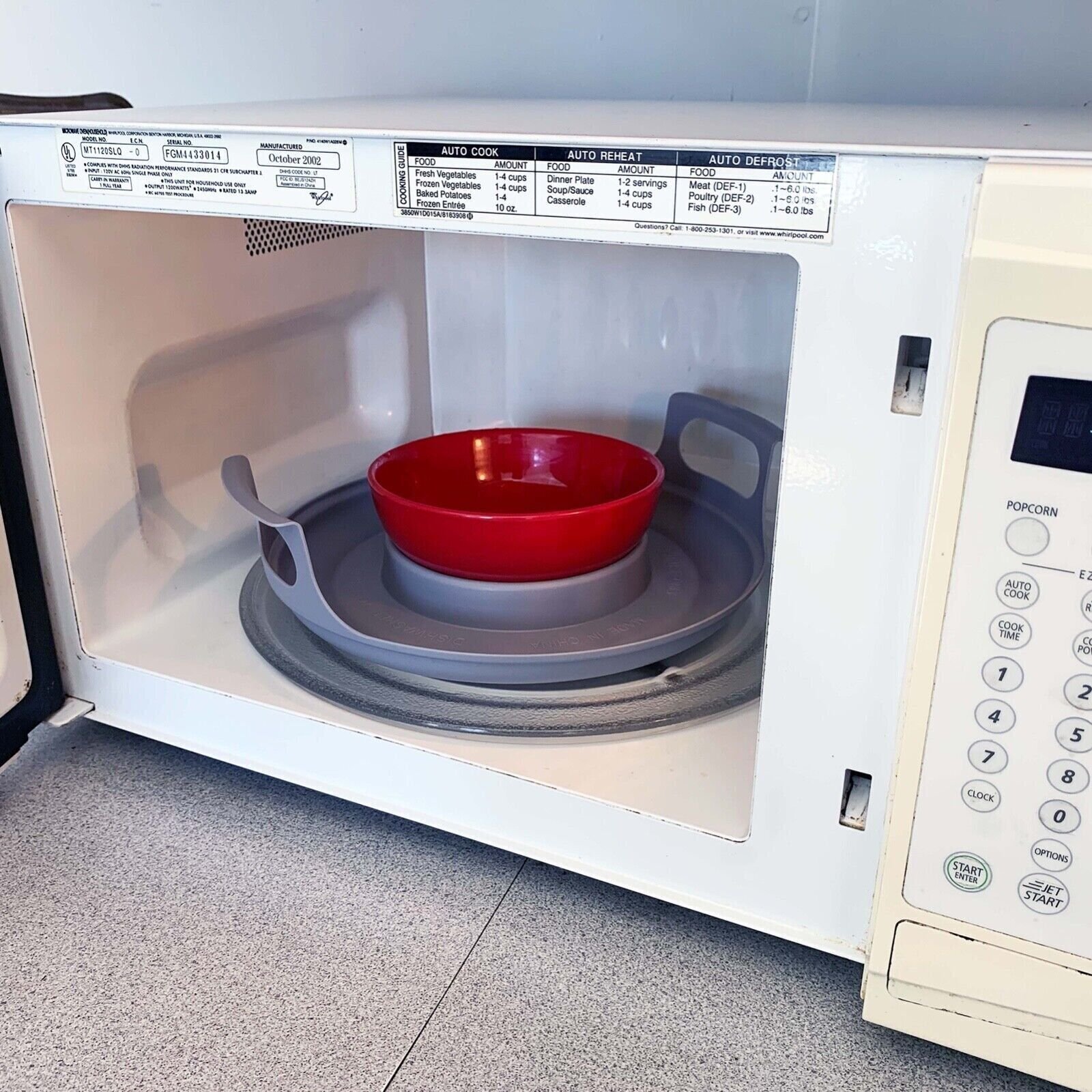 Microwave Cool Caddy W Handles Kitchen For Carrying Bowls and Plates NEW gallery