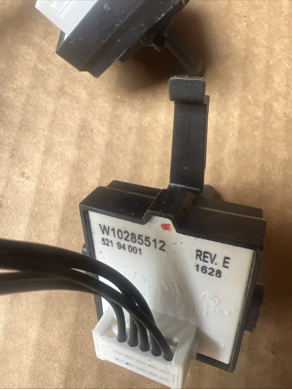 Whirlpool Washer Switch Harness Set Part # W10285511, W10285512 gallery