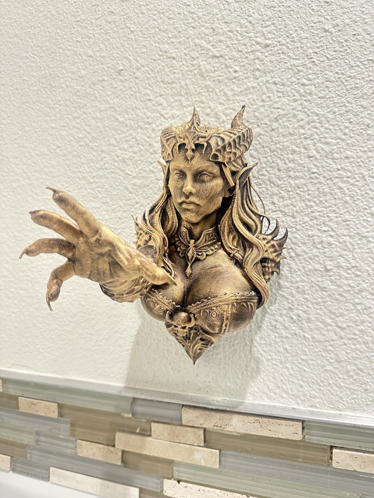 Lilith Gothic Wall Mount Sculpture Dark Fantasy Demon Queen Decor Mythology 9” gallery