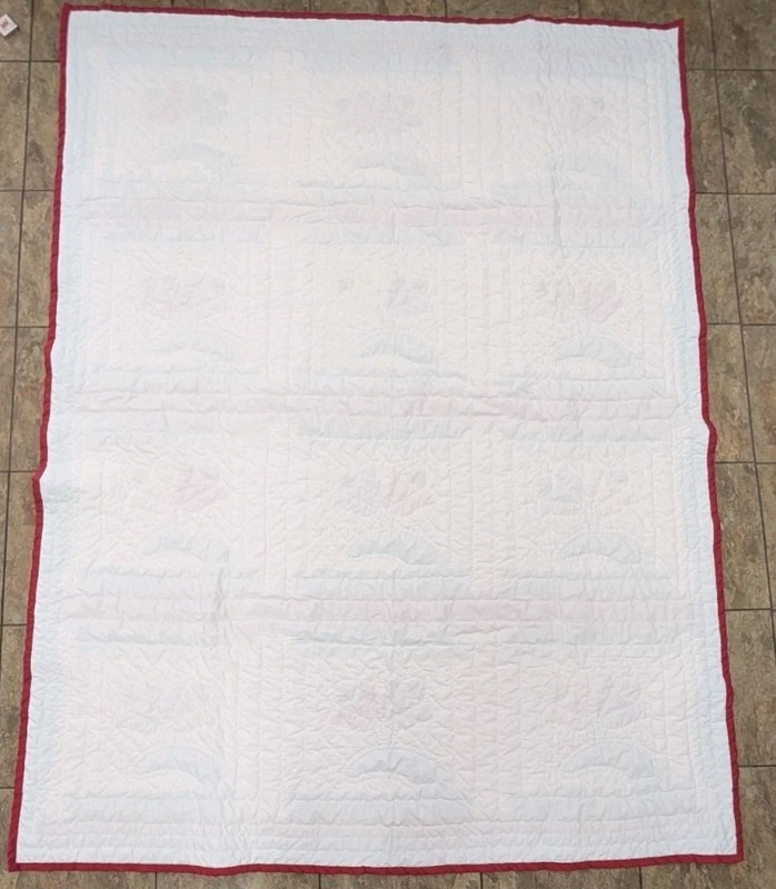 Quilt Handmade Beautiful Pattern Made in Early 90's, 71" + X by 54" Very Clean! gallery