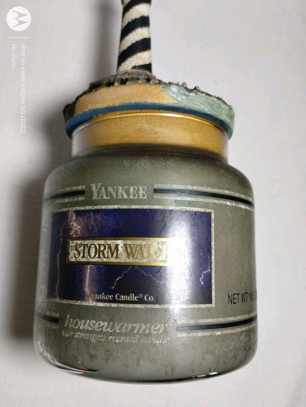 YANKEE CANDLE STORM WATCH LIGHTHOUSE TEENY TOPPER VINTAGE 2000 YR, RETIRED NOW gallery