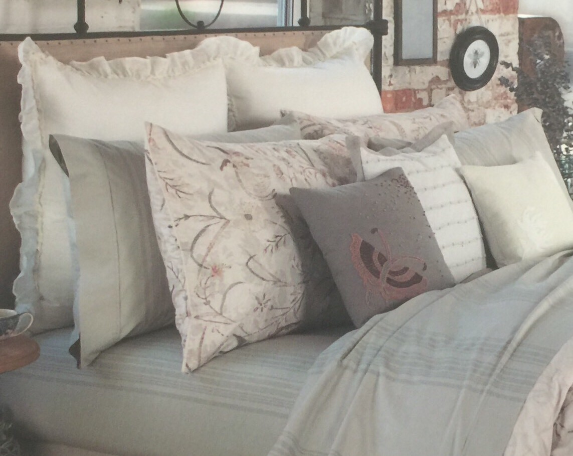 BEEKMAN 1802 Esperance Stripe Standard / Queen Pillowcases Set Of 2 gallery