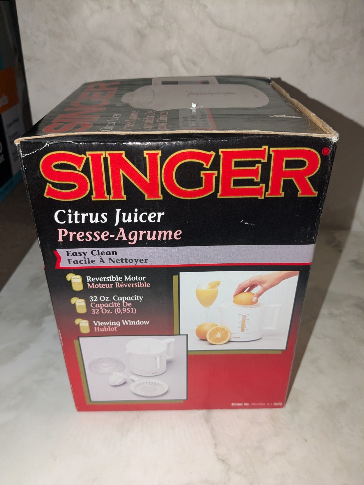 SINGER CITRUS JUICER Model #7070 Fruit & Vegetable Juice Extractor Juicer RARE gallery