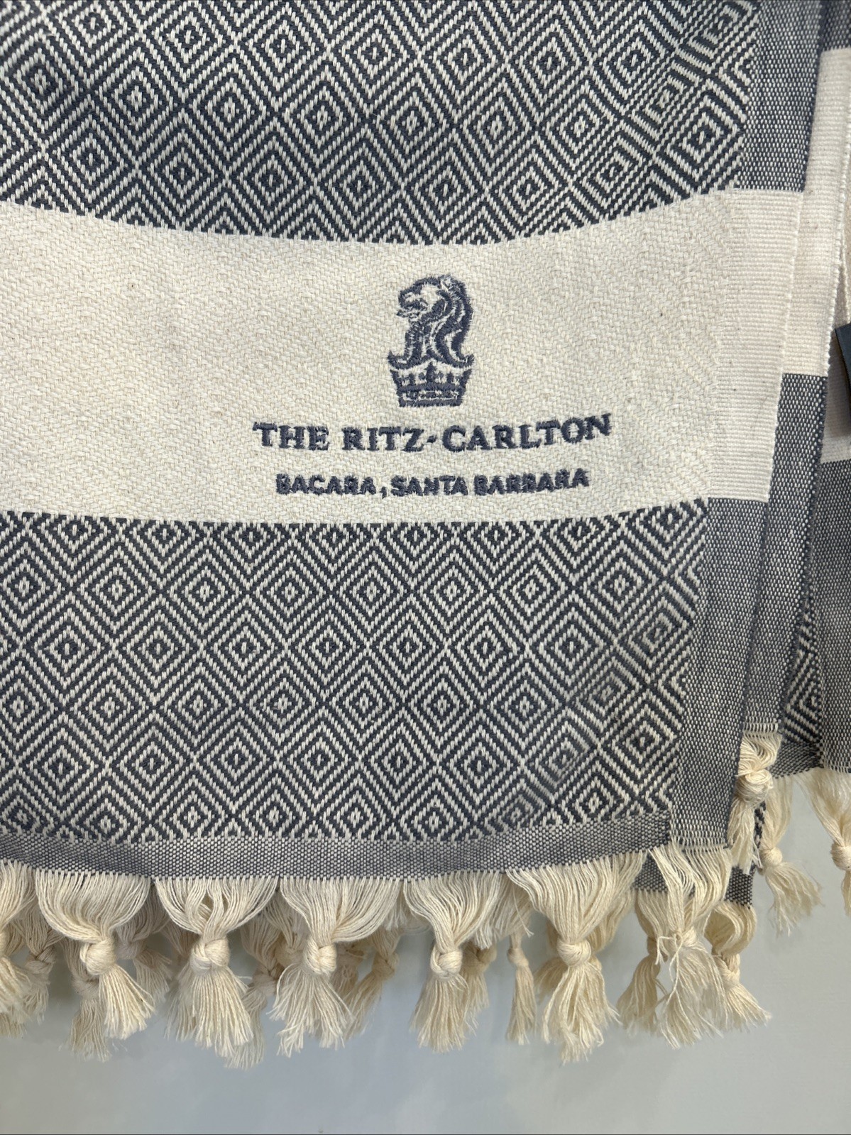 The Ritz Carlton Bacara Santa Barbara Blanket Riviera Towel Company Lg NEW 78x96 gallery