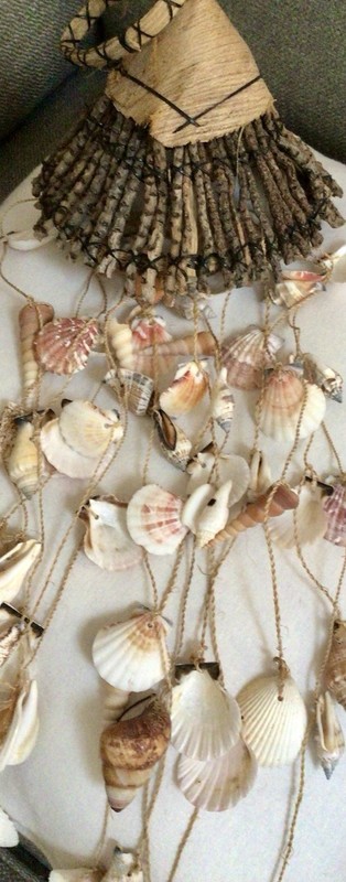 Real Seashells Wind Chimes 34” Pleasant Sound gallery