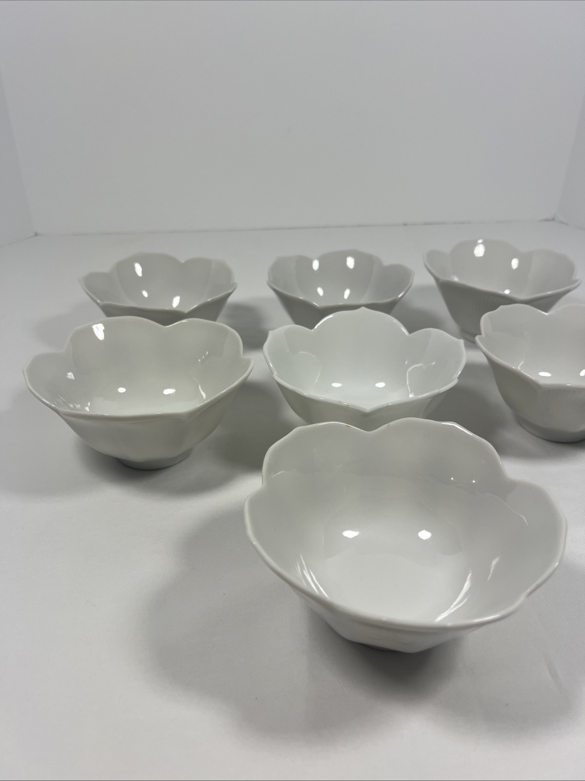 White Porcelain Lotus Flower Individual Serving Bowls Rice/sauce Set of 7 gallery