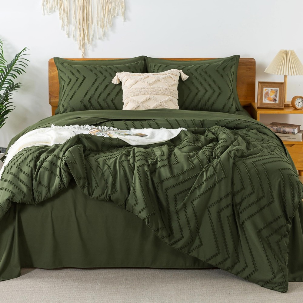 Comforters Queen Size Set with Sheets Dark Olive Green - 7 Pieces Bed in a Ba...