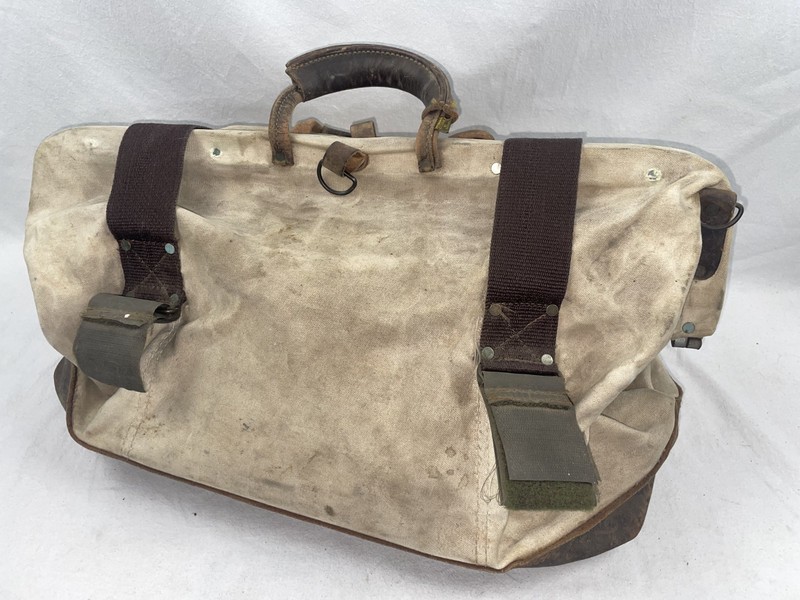 ACTION WORK PRODUCTS 16" WHITE CANVAS LEATHER TRIM WORK TOOL BAG gallery