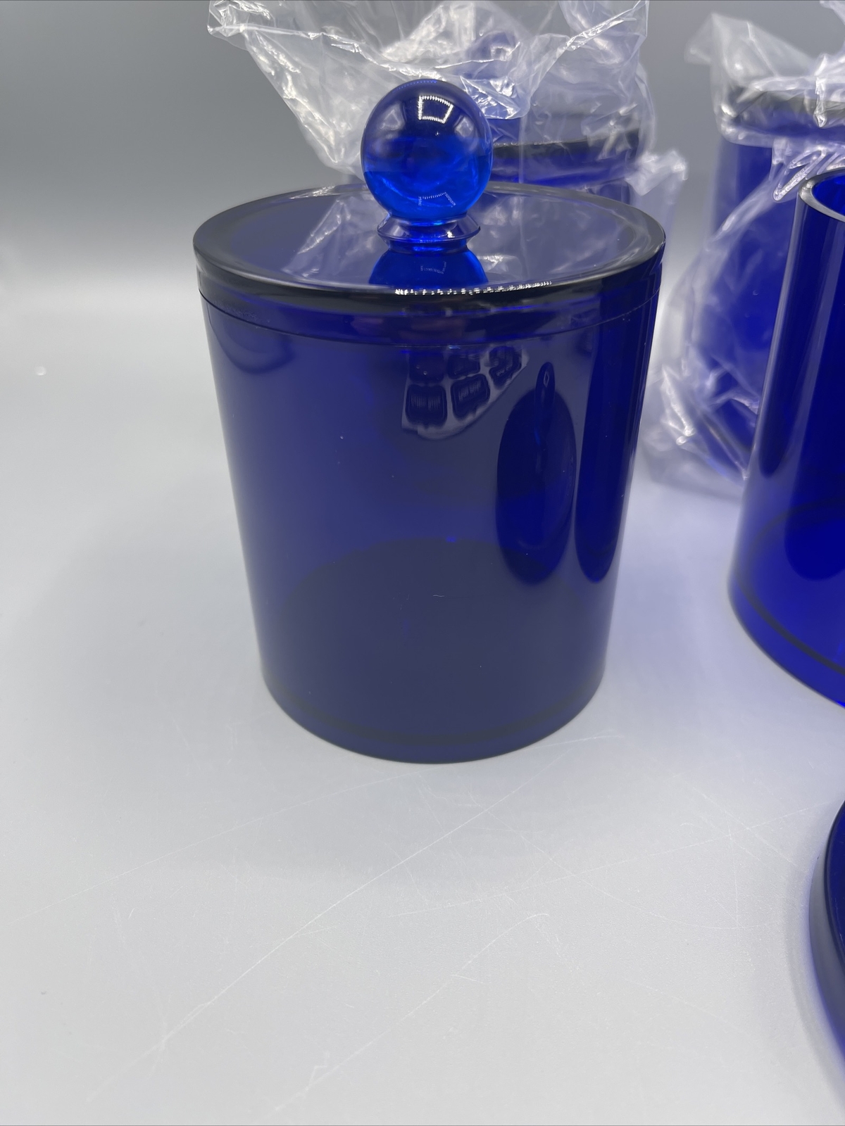 Purple Plastic Acrylic Bathroom Vanity Countertop Canister Jars gallery