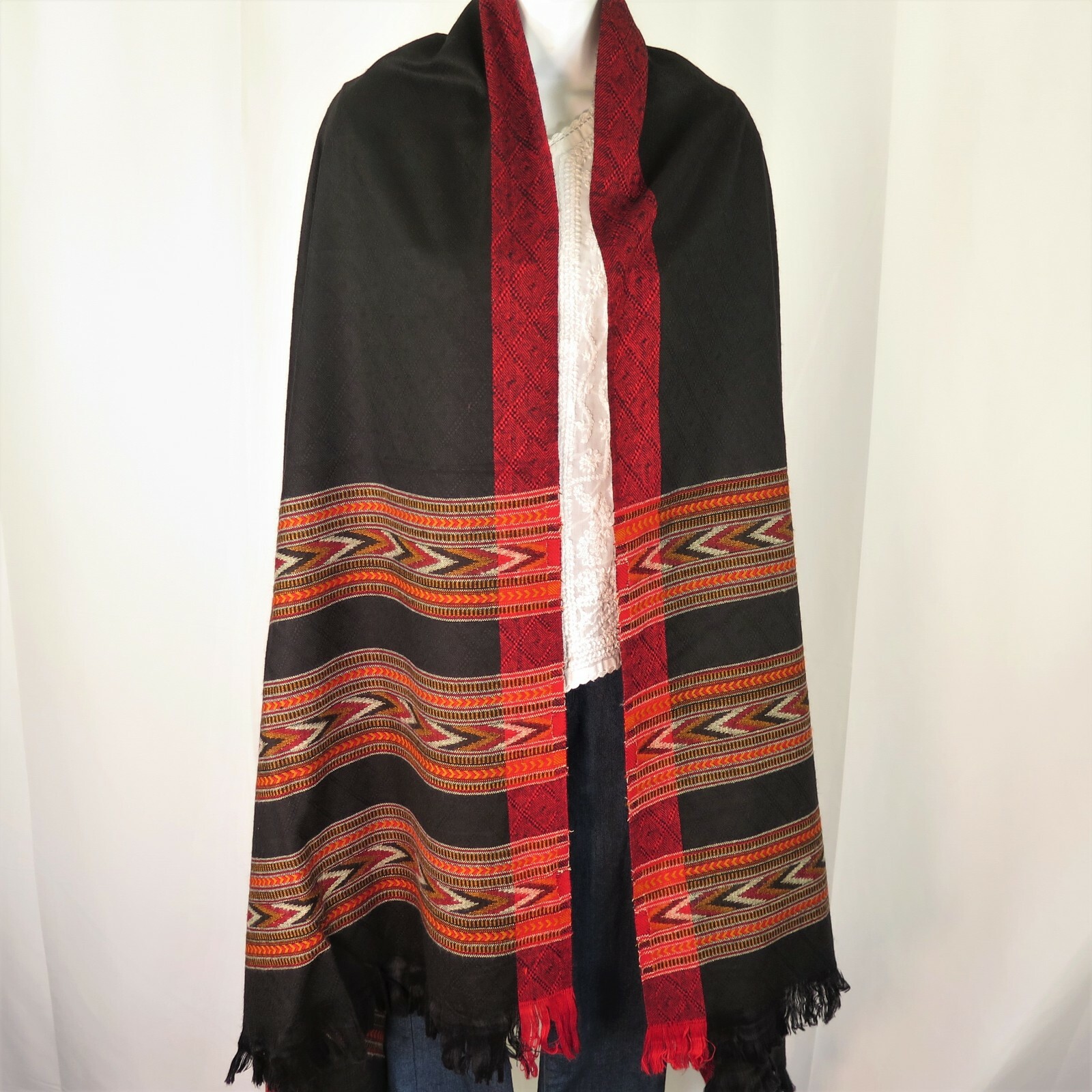 Yak+Sheep Wool Blend|Shawl/Throw|Hand Loomed|Kullu|Color: Black gallery