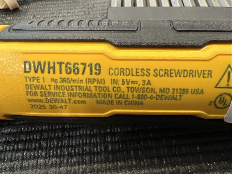 DEWALT USB RECHARGEABLE DWHT66719 FLEXDRIVE CORDLESS SCREWDRIVER 14PC SET gallery