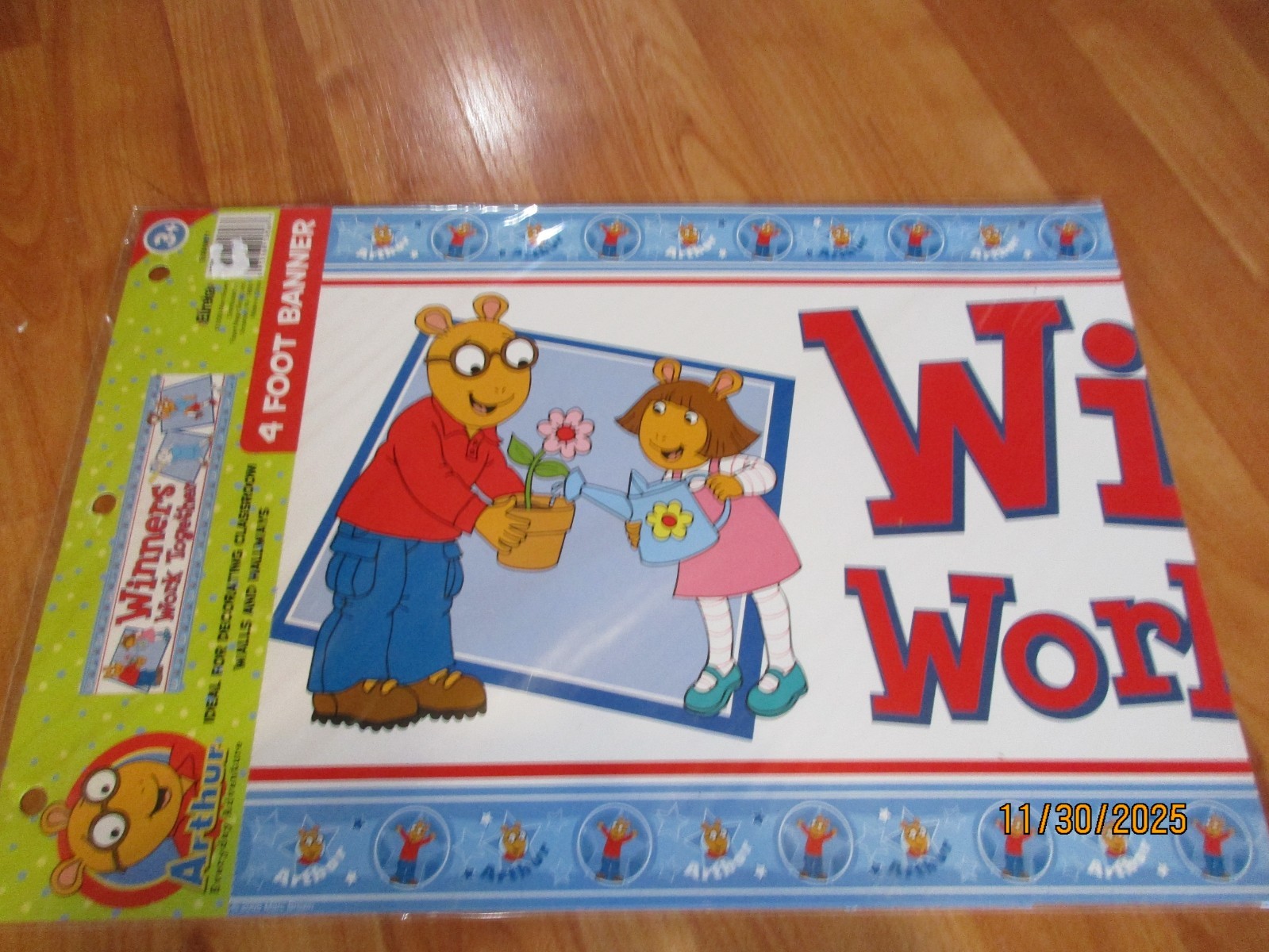 Arthur 4' Banner Classroom "Winners Work Together" Eureka MIP gallery