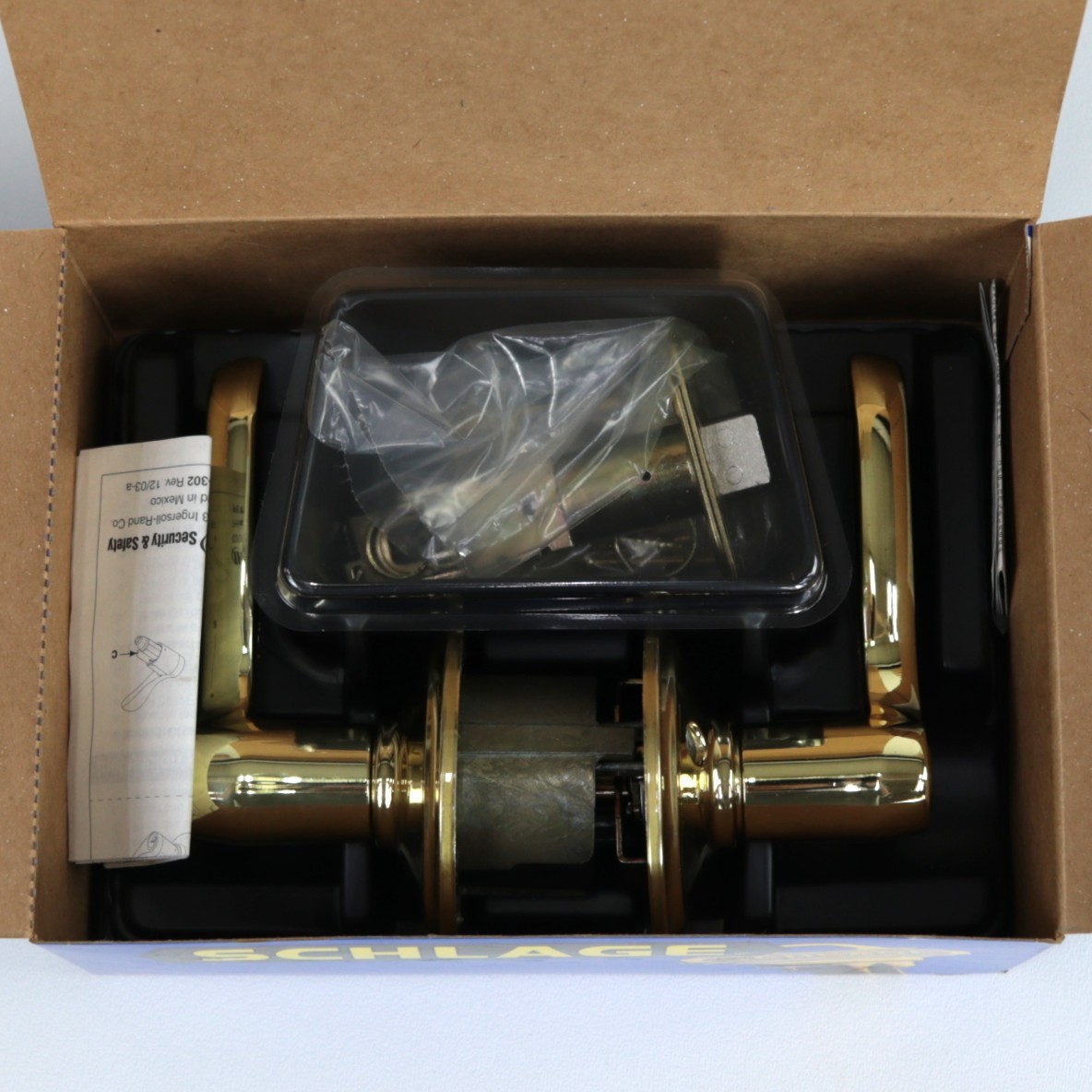 Schlage Flair Reversible Privacy Lock Lever Set in Polished Brass F40 FLA 605 gallery