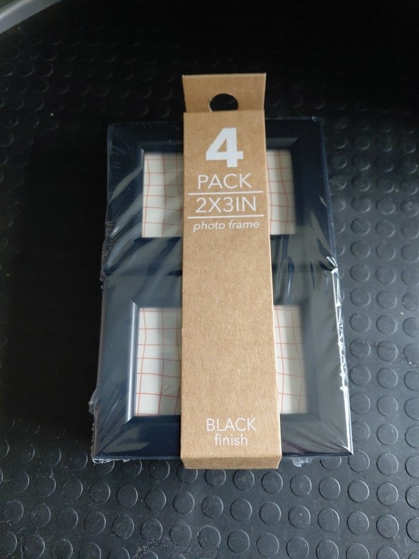 12 Pack Harbortown Mini Frames 2x3 In. Black New In Box gallery