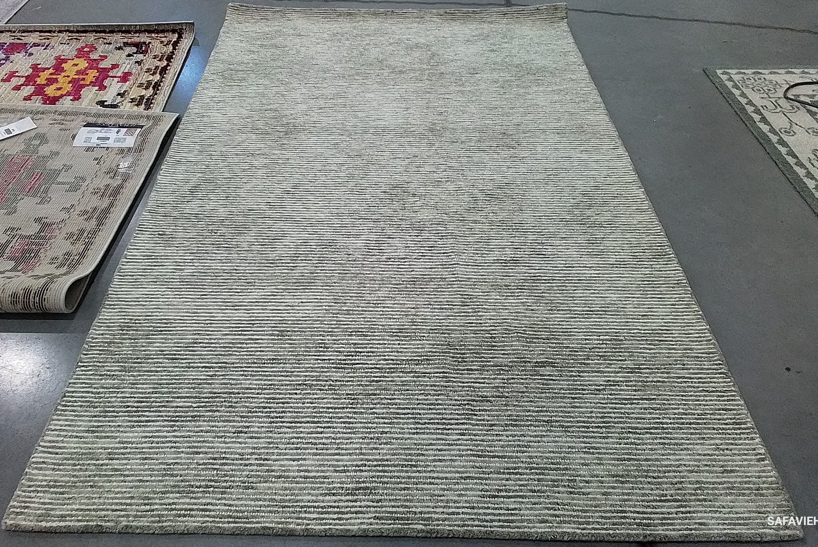 GREEN / IVORY 5'-0" x 8'-0" Back Stain Rug, Reduced Price 1172796019 EBN950Y-5 gallery