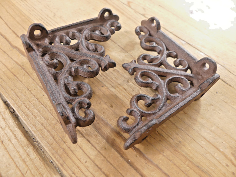 2 Antique Style Shelf Brace Wall Bracket Cast Iron Brackets SMALL FLEUR DE LIS gallery