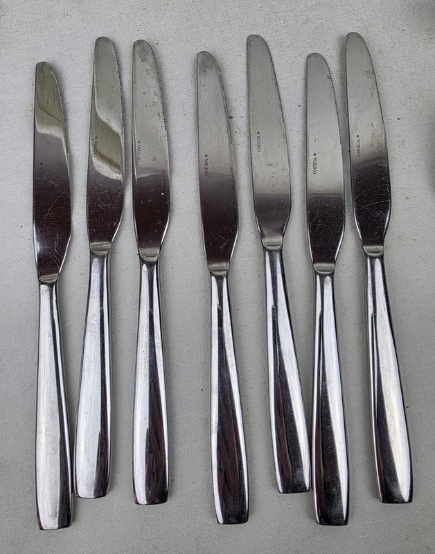 Oneida 19pcs. Flatware - Misc. Pieces See Description gallery